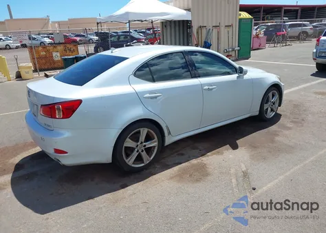 2011 Lexus Is 250 z USA, uszkodzony, nr VIN JTHBF5C21B5154190